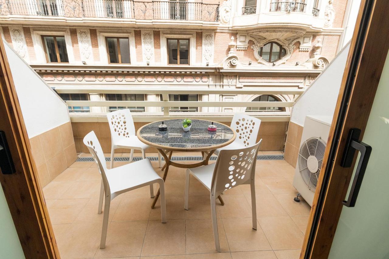 Loft Con Terraza Centro Valencia Apartment Екстериор снимка
